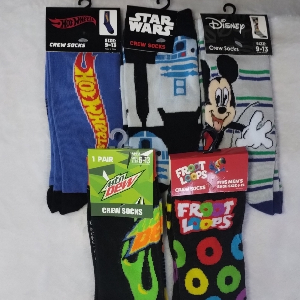 5 Pack Novelty Men's Socks. Gift Set. NWT